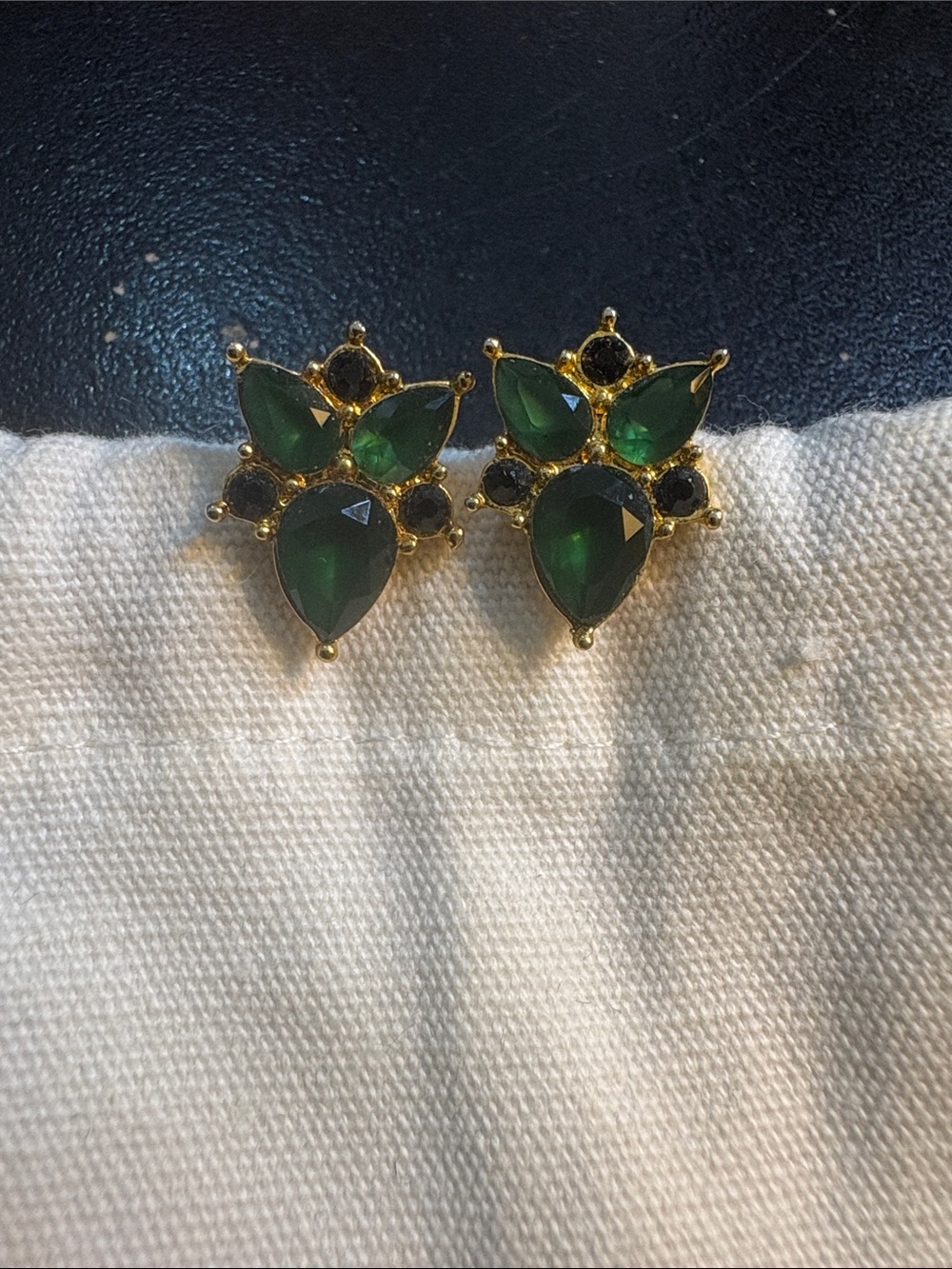 Vince Camuto Gold Green Teardrop Cluster Stud Earrings